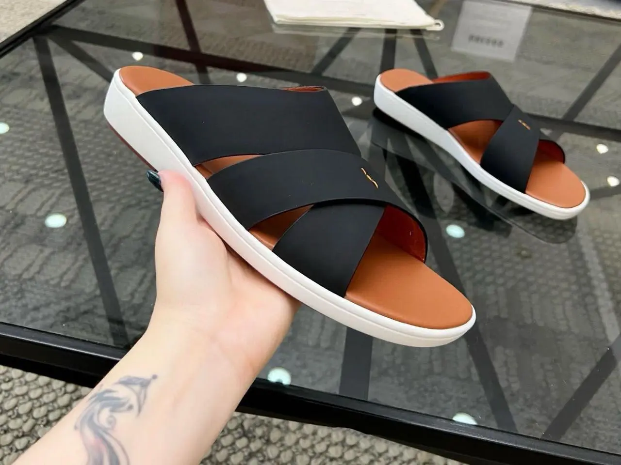 sandle